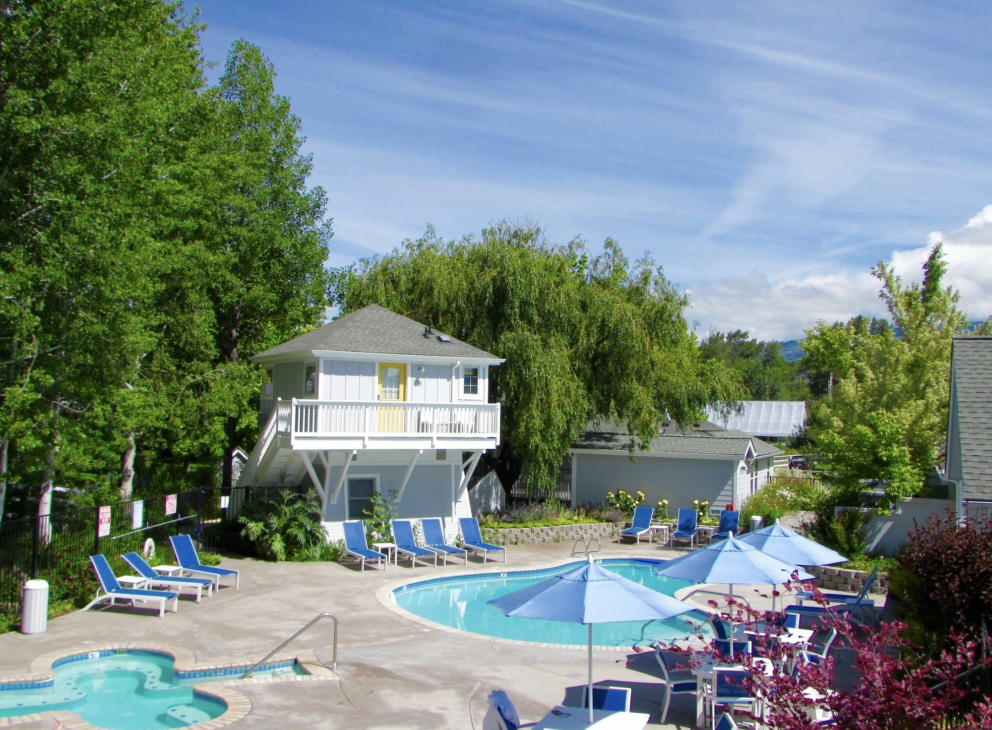 Lithia Springs Resort Ashland Exterior foto